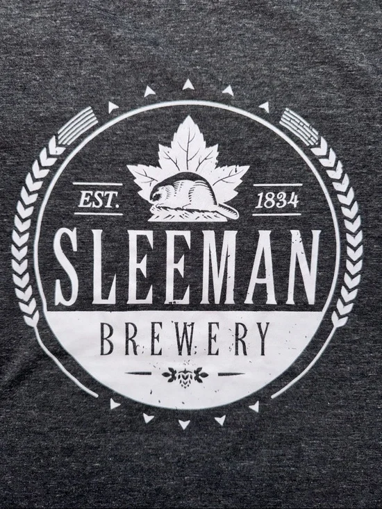 MAKE OFFER! Sleeman Brewery Beer Beaver Crew Neck Short Sleeve Tee t-shirt Med - Picture 7 of 7